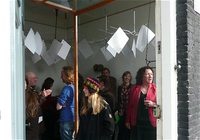 Klik hier voor een impressie van de presentatie van Renée's bundel, zaterdag 19 april 2008 in het atelier van Friedje van Witzenhausen aan de Prinsengracht in Amsterdam.